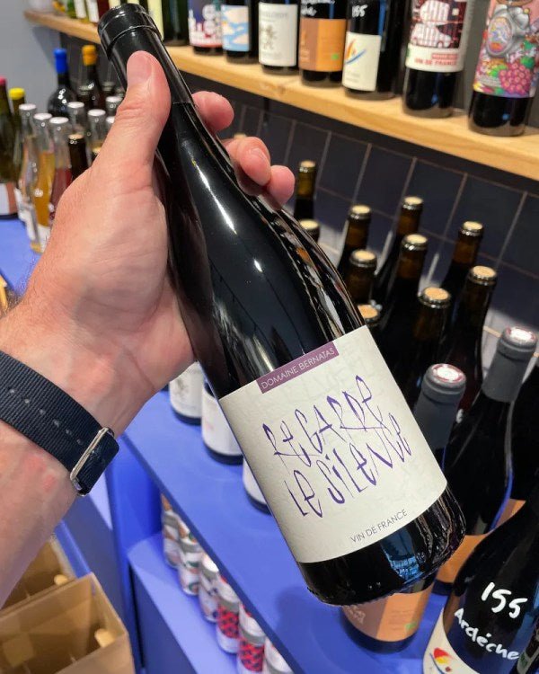 Regarde le Silence Rouge 2021 Merlot - budovin.dk