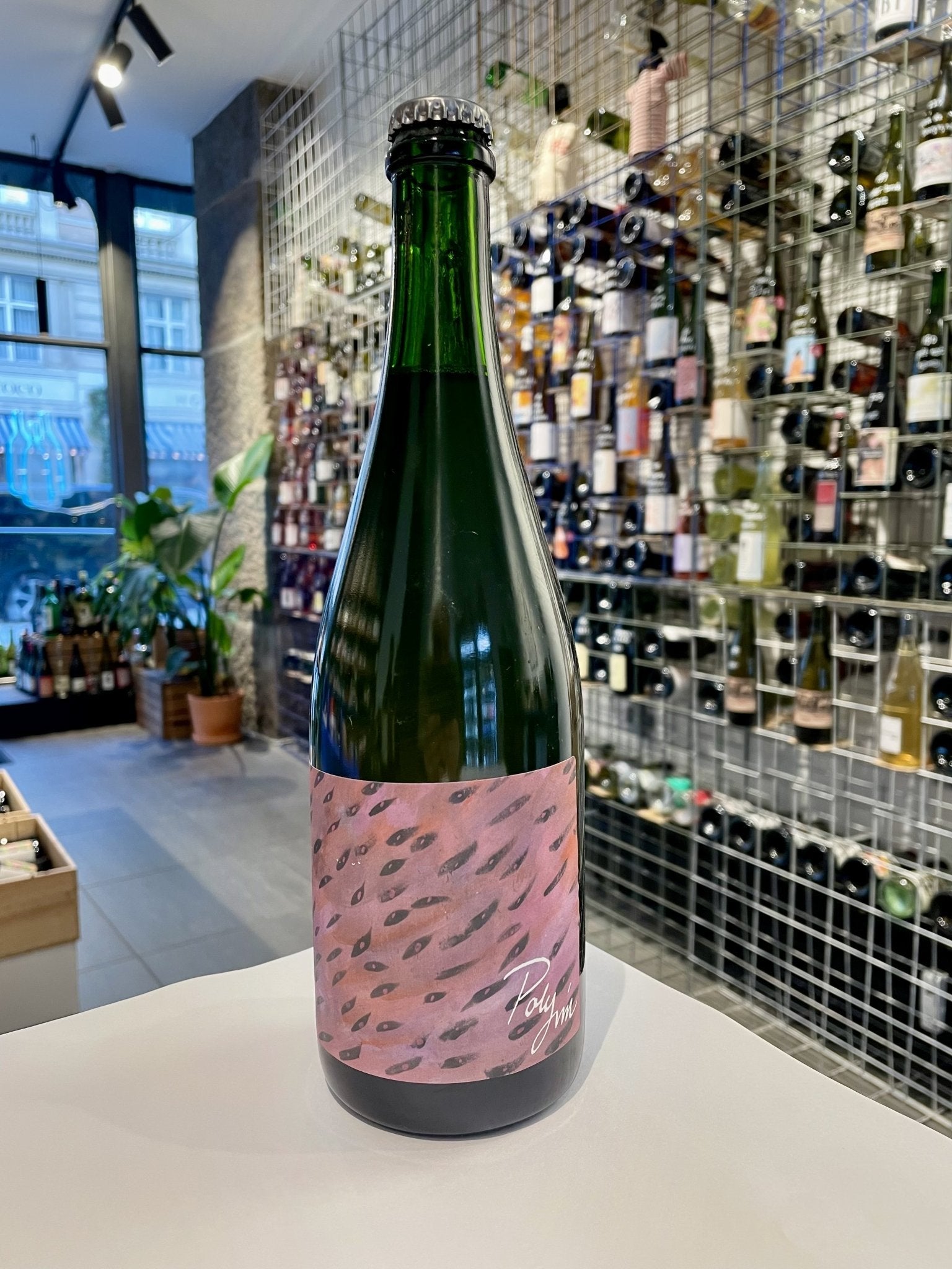 Polyvin22 - frugtvin med bobler - budovin.dk