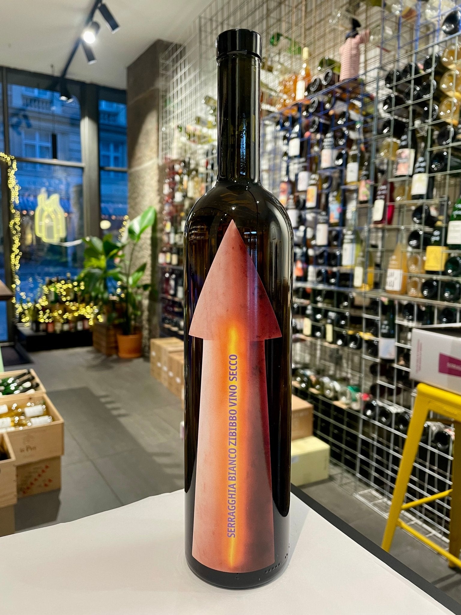 Serragghia Bianco 2022 - budovin.dk